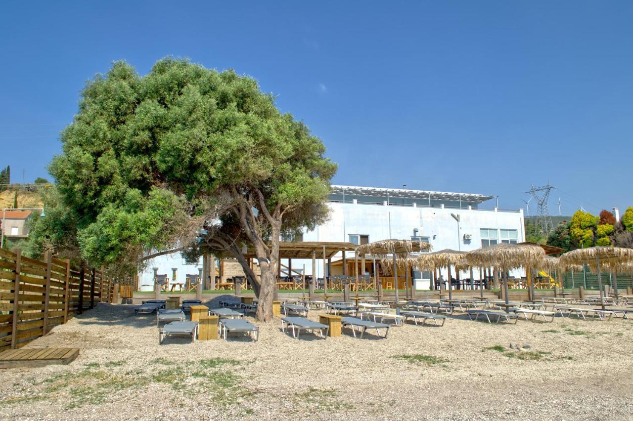 Epipleon Luxury Suites -102- Δωμάτιο 45τμ με βεράντα 35τμ μπροστά στη θάλασσα Ναύπακτος Εξωτερικό φωτογραφία